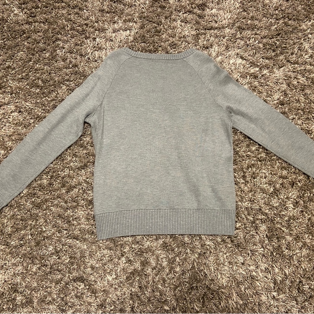 Sweater - Picture 6 of 6